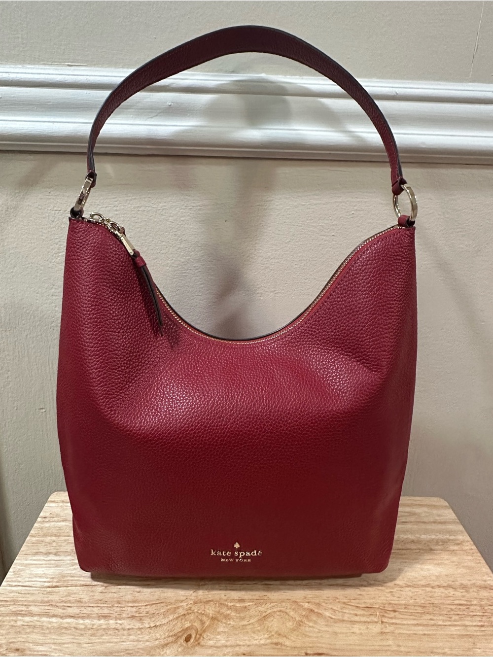 kate spade Red Pebbled Leather Shoulder Hobo Bag with Hold Hardware - Picture 5 of 16